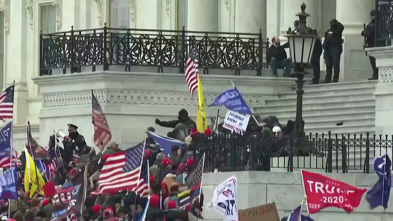 "QAnon-Schamane" will bei US-Kongresswahlen 2024 antreten