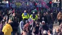 Marcia pro-Palestina a Londra, massiccio dispiegamento di polizia