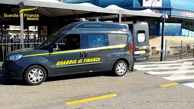 Corriere della droga arrestato agli imbarchi di Messina