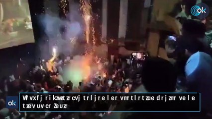 Fuegos artificiales causan una evacuación masiva en un cine de la India