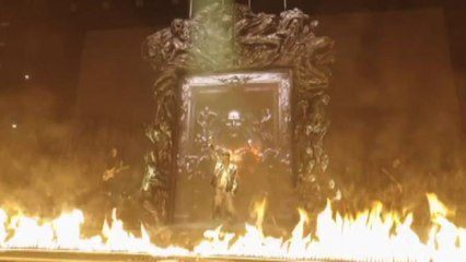 Tedua porta i fan in un girone dantesco con La Divina Commedia