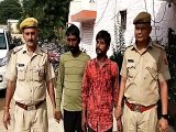 महिला के गले से मंगल सूत्र तोड़ने वाले तीन आरोपी चढ़े पुलिस के हत्थे-video