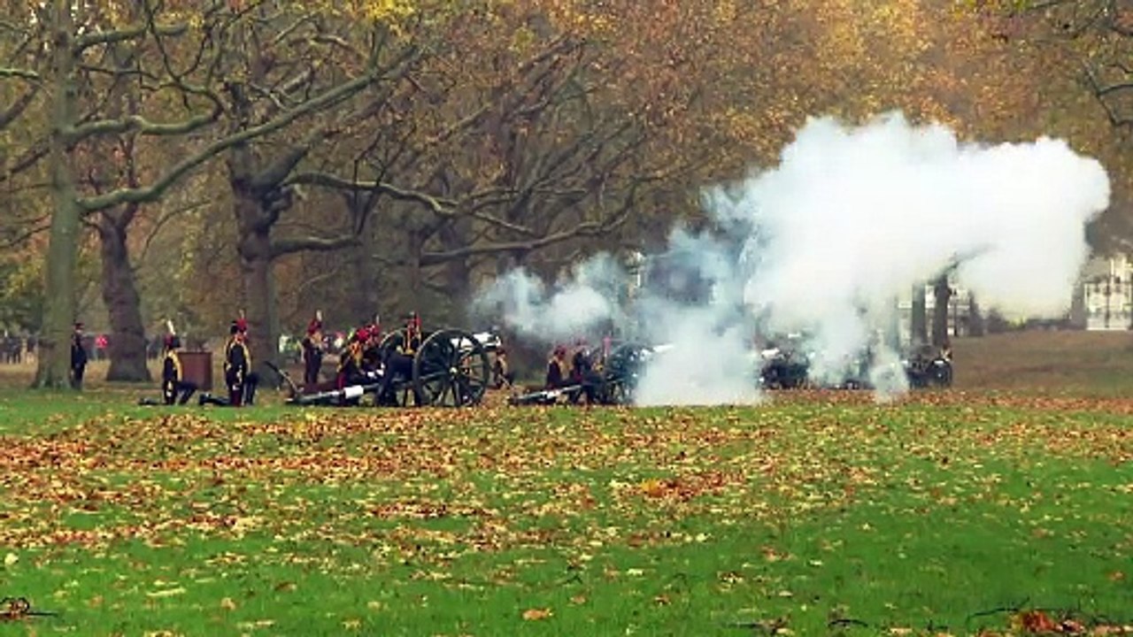 Gun salute marks the King's 75th birthday