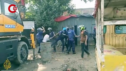 İşçiler sokaklara döküldü Dünyaca ünlü markaları üretiyorlar