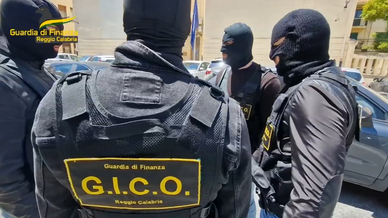 'Ndrangheta, 26 arresti a Reggio Calabria: colpita la cosca Borghetto-Latella (14.11.23)