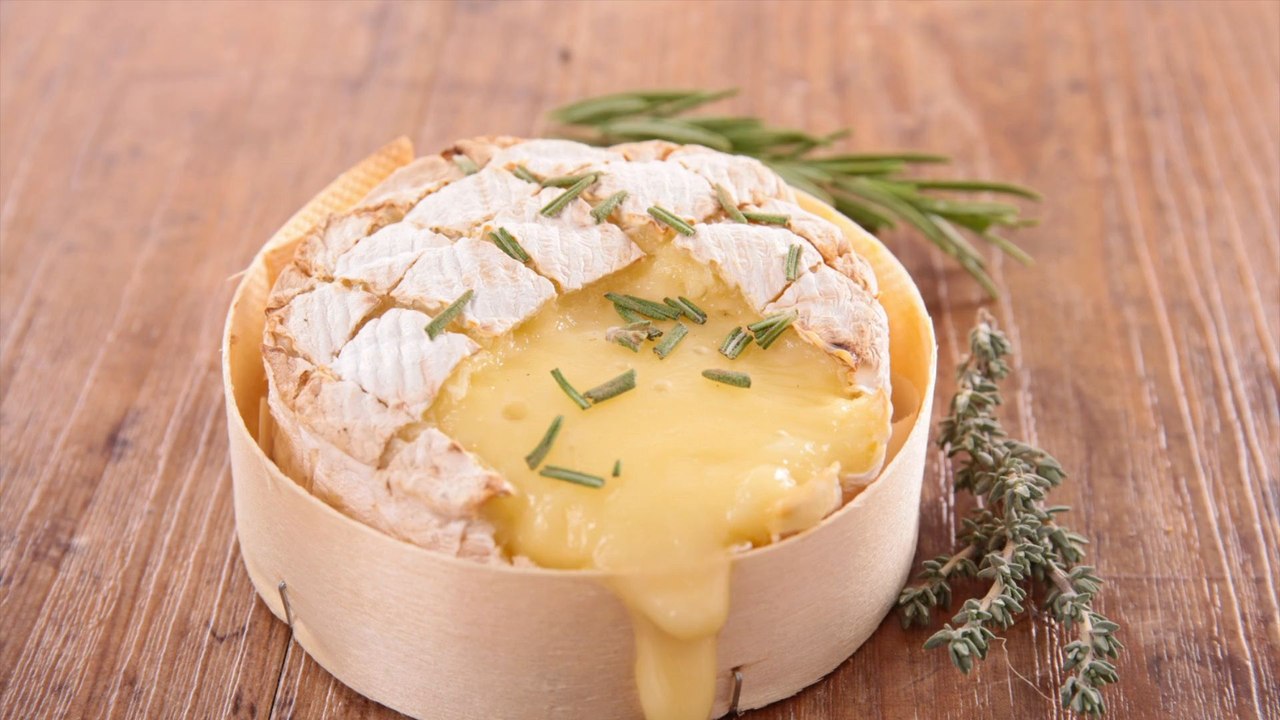 Les boîtes de fromage en bois pourraient bientôt disparaître, espère l'UE