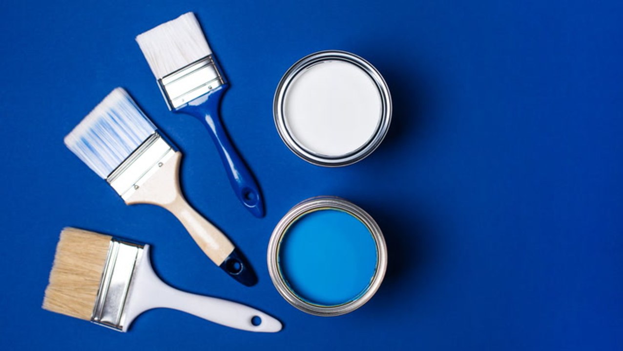 Oil-Based Paint vs. Water-Based Paint: What's the Difference?