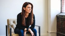 Kat Cole went from Hooters waitress to Athletic Greens COO without a bachelor’s degree. She credits a simple exercise—the ‘hotshot rule’—for her rise