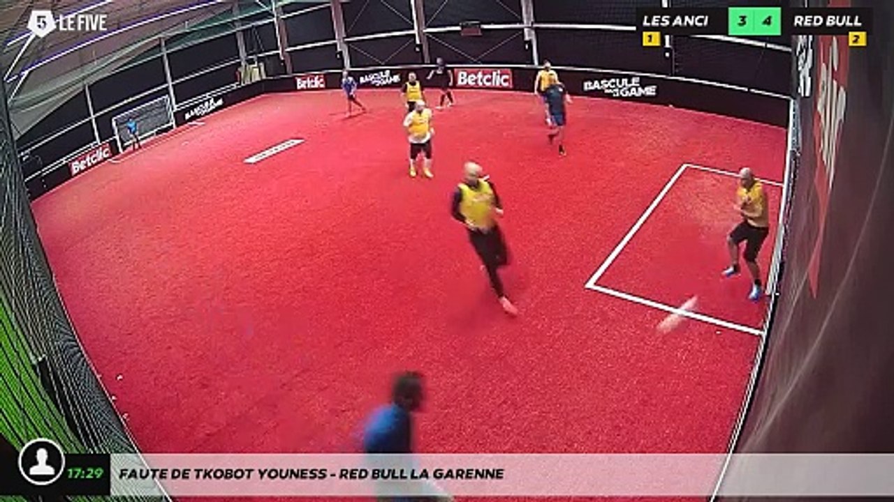 Faute de Tkobot Youness - RED BULL LA GARENNE
