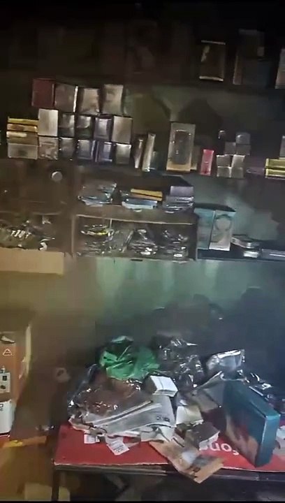 बर्डोद में फोन फटने से दुकान में आग,  लाखों रुपए का सामान हुआ खाक