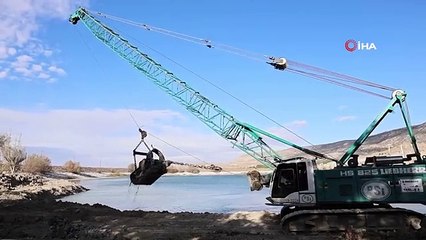 Damsa Barajı'nda 50 yıl sonra temizlik çalışmaları başladı