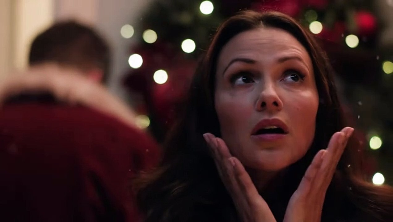 Catch Me if you Claus Trailer