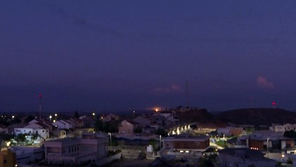 أعمدة من الدخان فوق شمال غزة