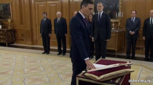 Spagna, Re Felipe incarica Sanchez per il nuovo governo