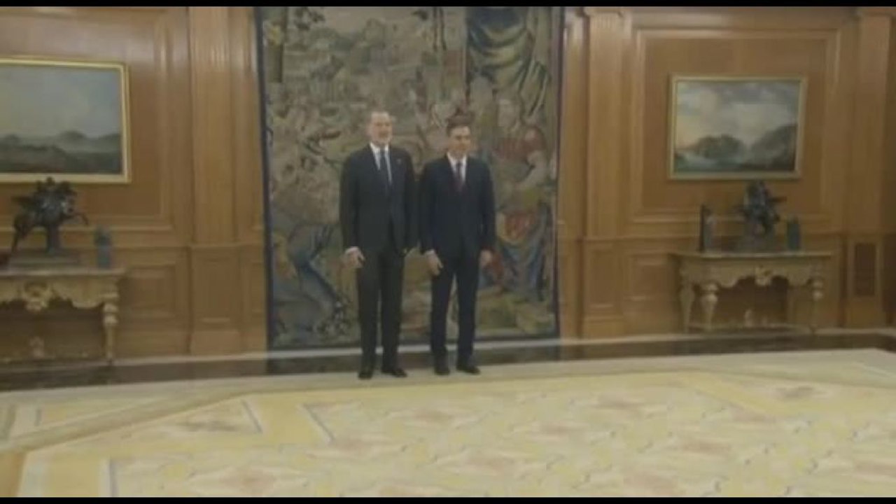 Spagna, Re Felipe incarica Sanchez per il nuovo governo