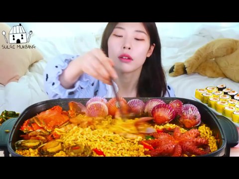 ASMR MUKBANG | Full of Seafood Ramen(Octopus, Crab, Abalone, Shrimp, Scallops), Spam Egg roll Gimbap