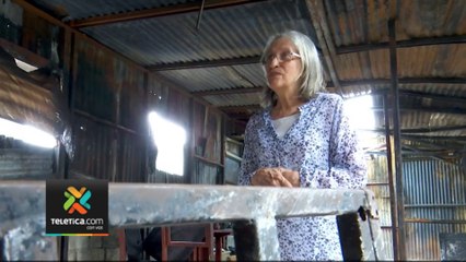 tn7-Costureras-de-Alajuelita-que-perdieron-casa-y-taller-piden-ayuda-para-volver-a-levantarse-141123