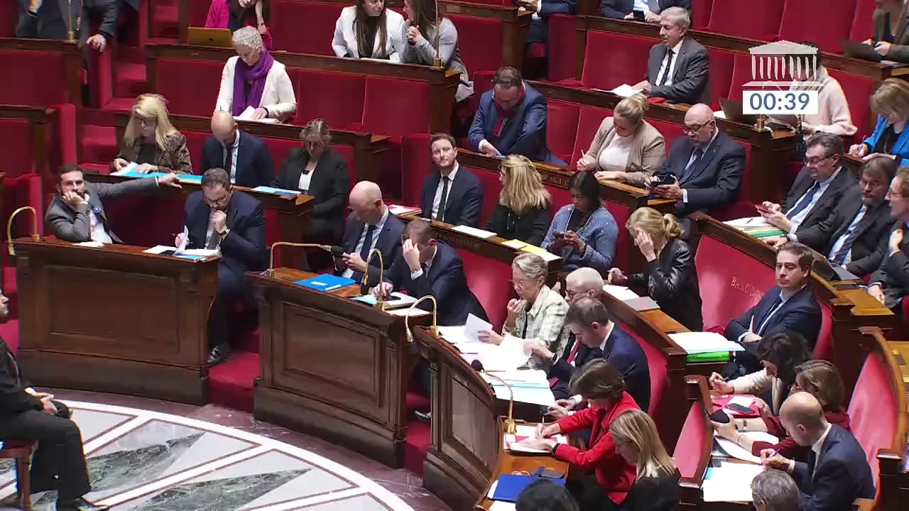 1ère séance : Questions au Gouvernement ; Plein emploi (CMP) ; Lutte contre l'inflation concernant les produits de grande consommation( CMP) - Mardi 14 novembre 2023
