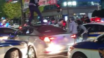 '차량 빼앗아 연쇄 교통사고' 50대 체포...추가 마약검사 예정 / YTN