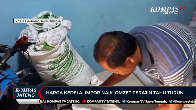 Harga Kedelai Impor Naik, Omzet Perajin Tahu Turun