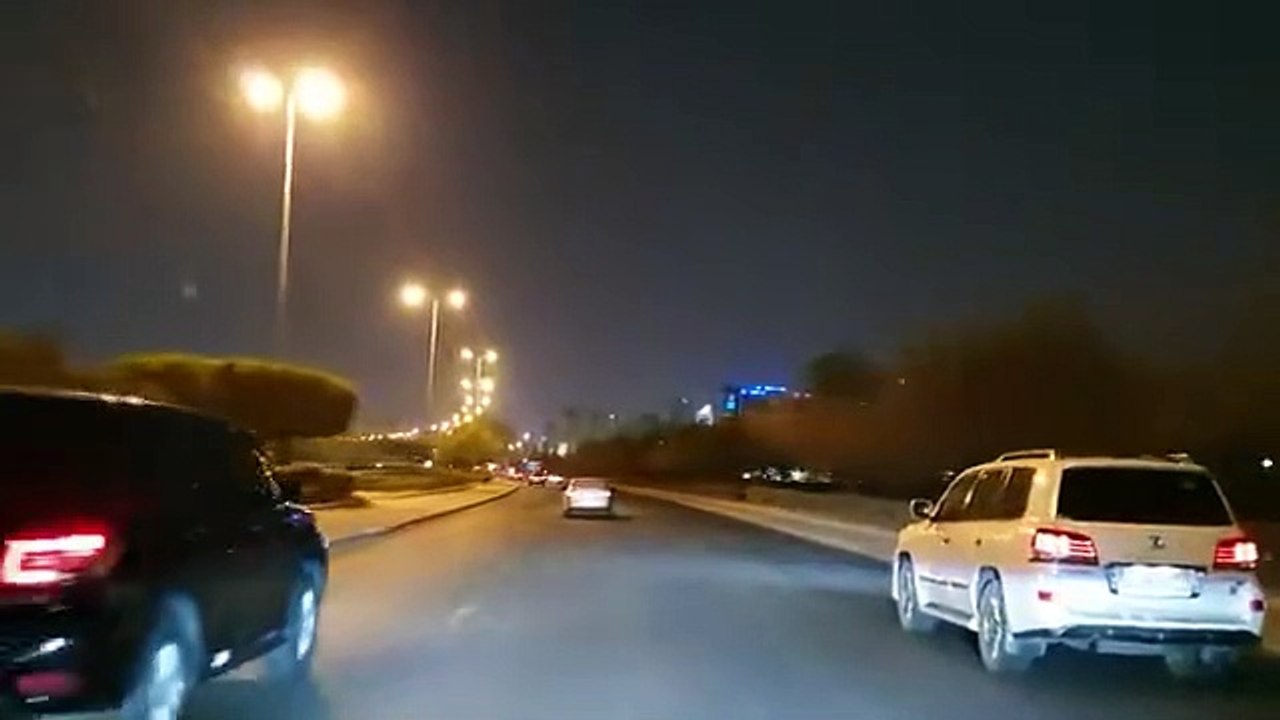 1346 - قصة الطاولة الخضراء !! سوالف طريق