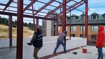 Uludağ’daki işletmecilerden örnek yıkım