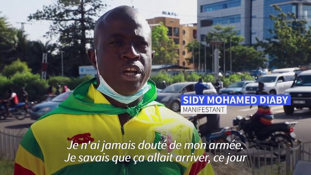 À Bamako, des Maliens célèbrent la reprise de Kidal par l'armée malienne