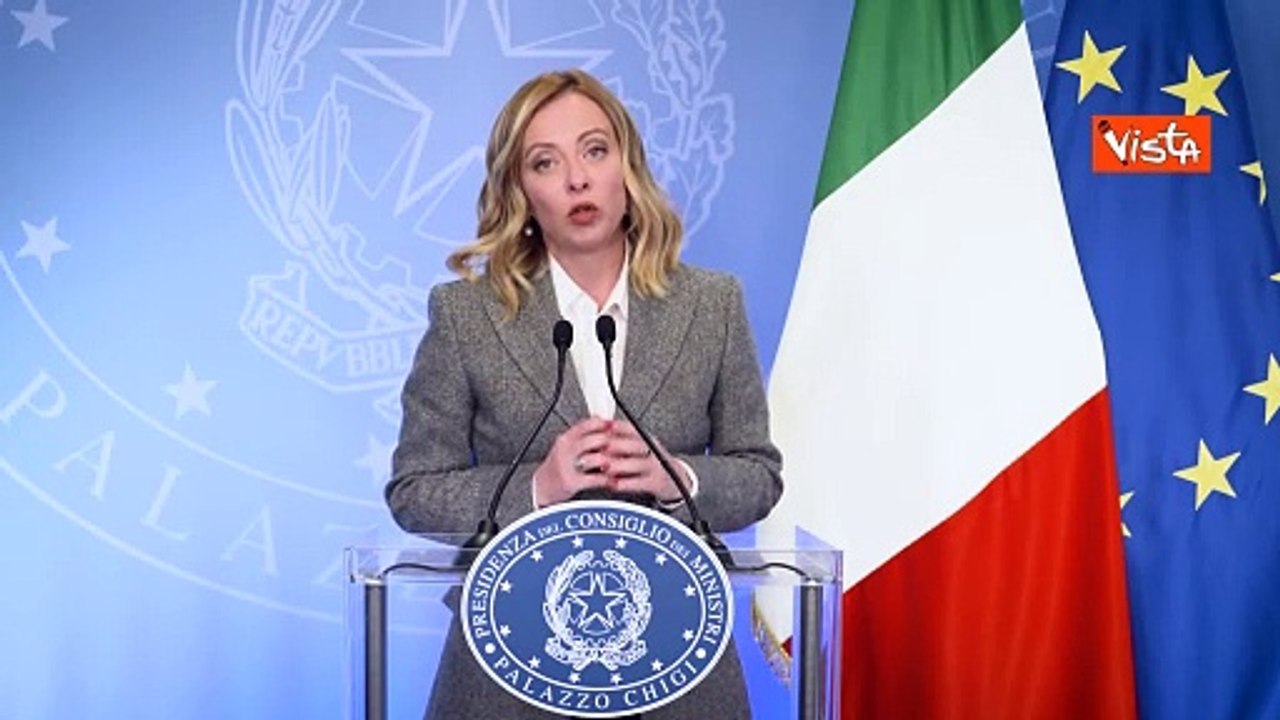 Meloni: "Riattivato unico ascensore sociale, il merito"