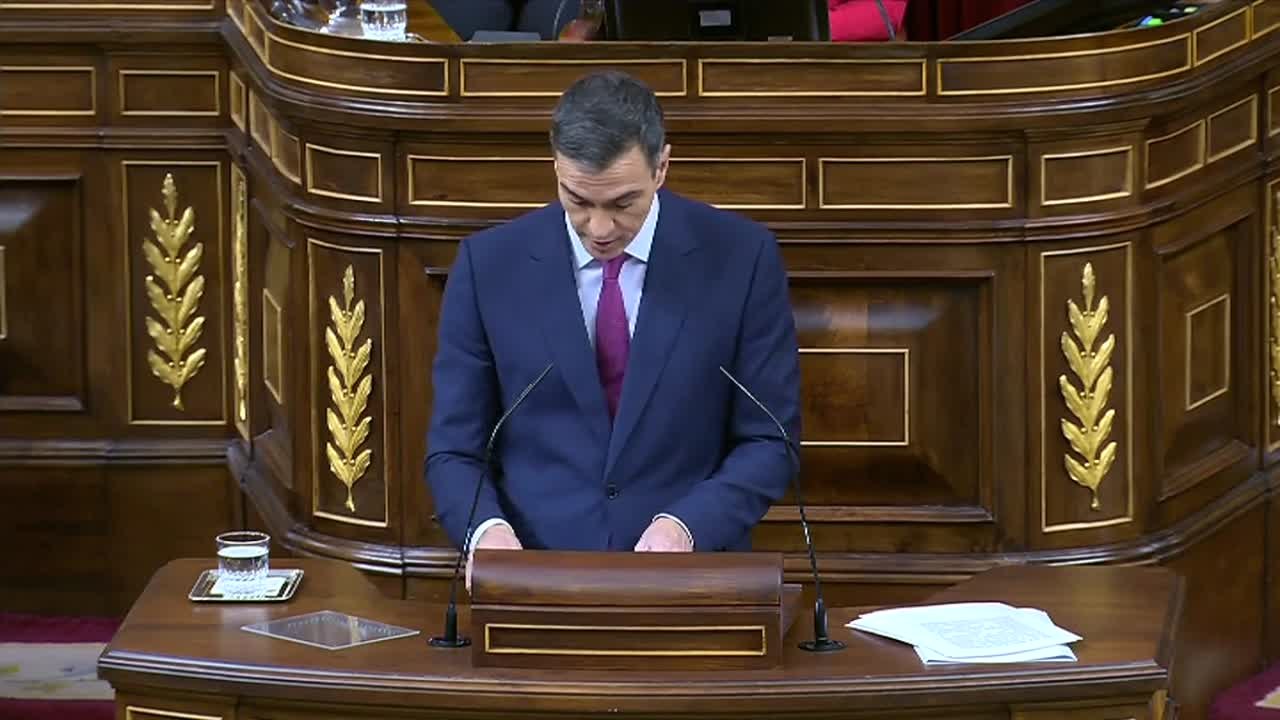 Sánchez acusa a Feijóo de haber unido su destino a la ultraderecha por sus pactos con Vox
