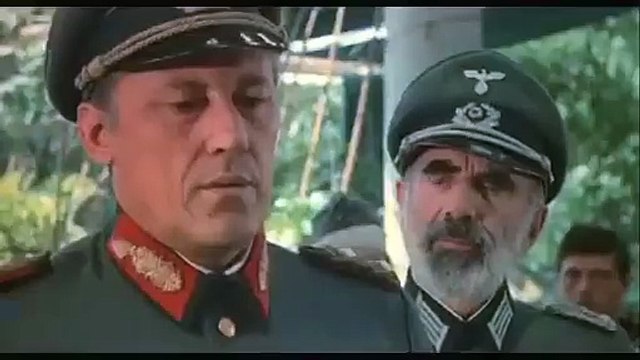 Croix de fer (bande-annonce)