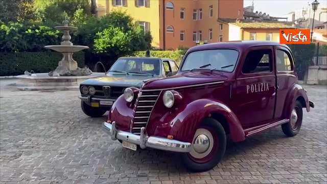 Presentato il calendario della Polizia 2024, il ricavato in beneficenza a favore dei minori