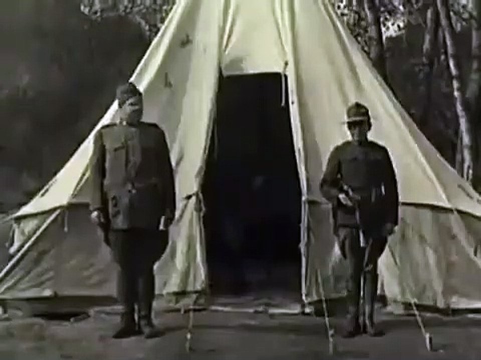 Laurel and Hardy - With Love and Hisses (1927)