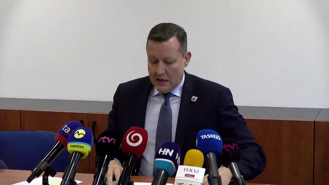 ZÁZNAM: D. Lipšic: Útoky na prokurátorov sa diali na základe zmanipulovanej nahrávky