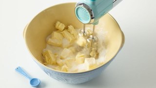 How To Cream Butter And Sugar Correctly In Any Recipe