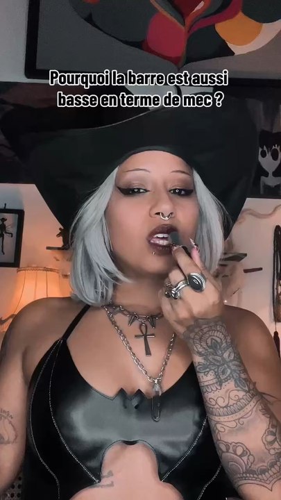 On répète après moi les filles : « J’arrête de mon contenter du strict minimum ! »