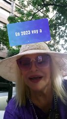 Silvia Süller rompiéndola en TikTok