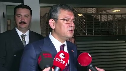 CHP GENEL BAŞKANI ÖZGÜR ÖZEL KKTC-DE GAZETECİLERİN SORULARINI YANITLADI
