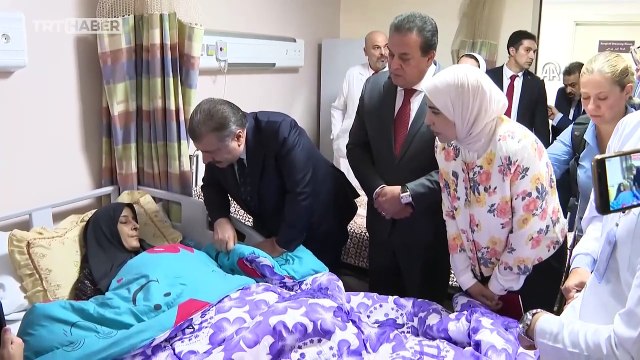 Bakan Koca'nın Mısır'da ziyaret ettiği Gazzeli yaralılar yaşadıklarını anlattı