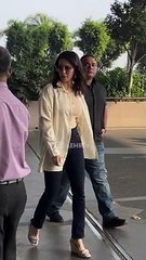 Sunny Leone के इस लुक पर फैन्स हुए लट्टू