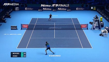 Daniel Medvedev 7-6 6-4 Win Over Alexander Zverev to Reach 2023 ATP Finals Semis