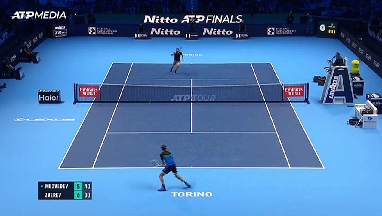 Daniel Medvedev 7-6 6-4 Win Over Alexander Zverev to Reach 2023 ATP Finals Semis