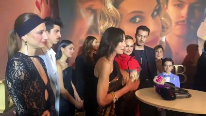 Bergen filminin başrolü Farah Zeynep Abdullah, gala kıyafetiyle alay konusu oldu