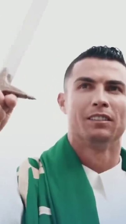 ليش كرستيانو رونالدو مايقدر يعلن اسلامه..!(مارح يتركوه)