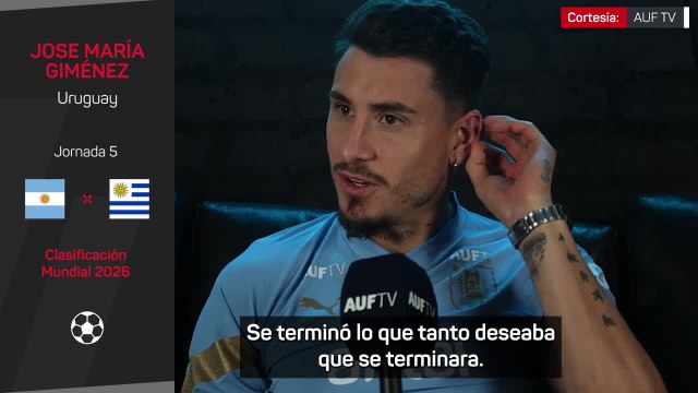 Giménez vuelve con Uruguay tras cumplir 4 partidos de sanción