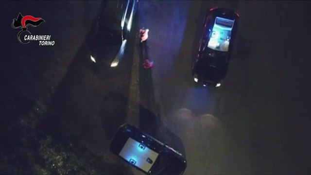 Ladro seriale nei negozi di Ivrea: pizzicato dalle telecamere