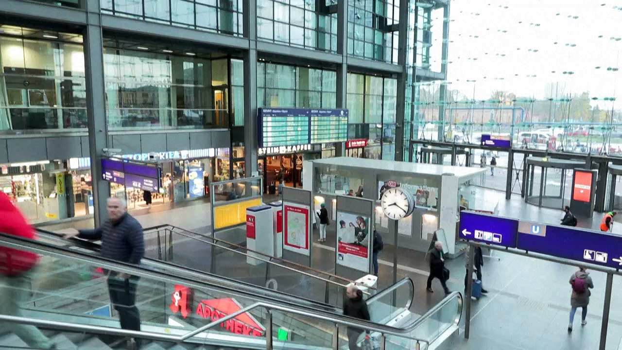 Wenig Verständnis für Bahn-Streiks am Berliner Hauptbahnhof