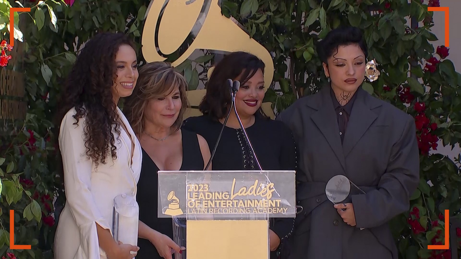 ⁣Leading Ladies of Entertainment 2023: Celebrando el impacto social en las artes y el entretenimiento