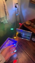 Chargeur de téléphone avec lumières de Noël