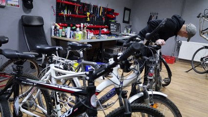 Wolontariusz ze Szczecinka naprawi rowery podarowane potrzebującym dzieciom