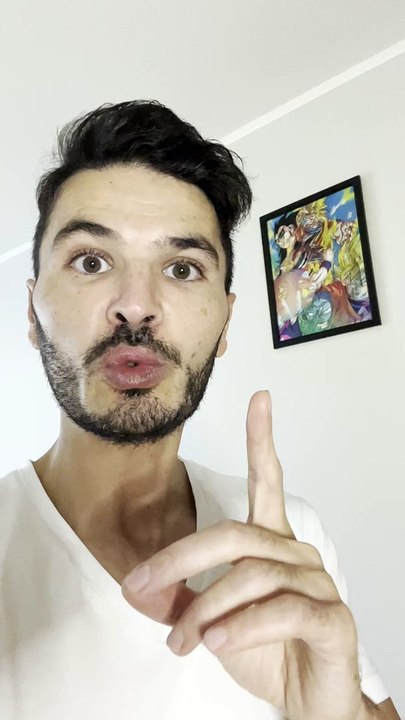 ZIDANE VS RONALDINHO  Qui est le meilleur ?